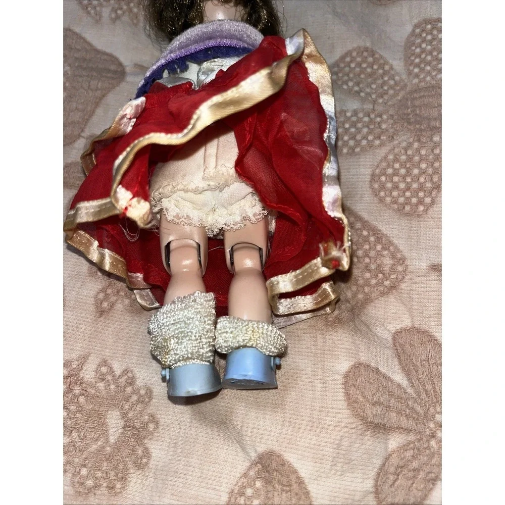 vintage  Sleepy Eyed Jointed vogue ginny‎ doll  , Tulle Skirt bkw
